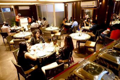 Hotel Avenue Plaza ! Serampore - Samrat Restaurant, N S Avenue