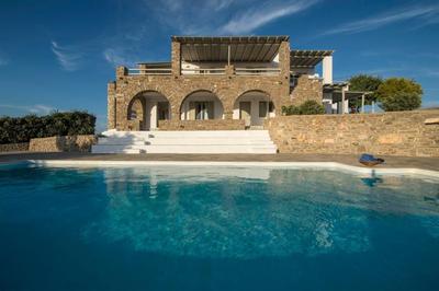Platinum Paros Villa Ocyrhoe Iii Villa 4 Bedrooms Private Pool