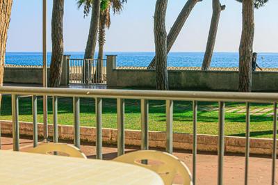 LITORAL COSTA DORADA - PINS I MAR Only families