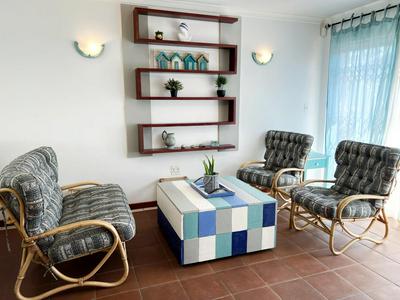 Coastal House: 3BR+Private Entrance+Self catering