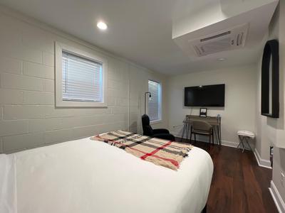 1BR Near Downtown & Mountain Goat Coffee