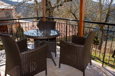 Private House, Miriki Village