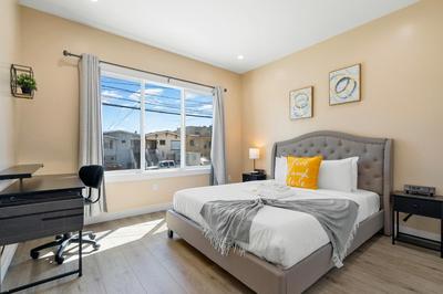 Modern 2Bed 2Bath w/ parking in Excelsior District