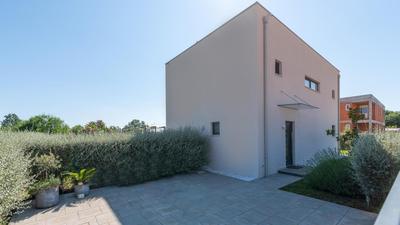 Villa Chic by Villas Holiday