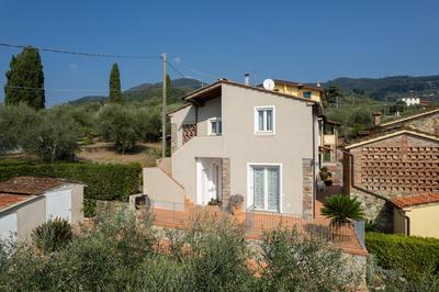 Casa Mony