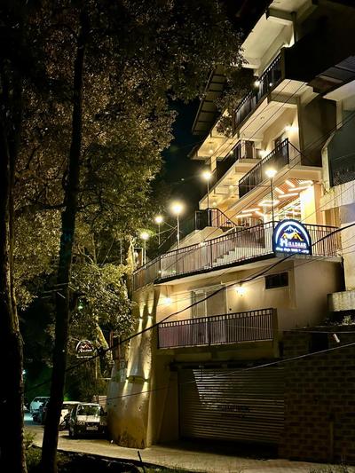 Treebo Hilldaar Dalhousie
