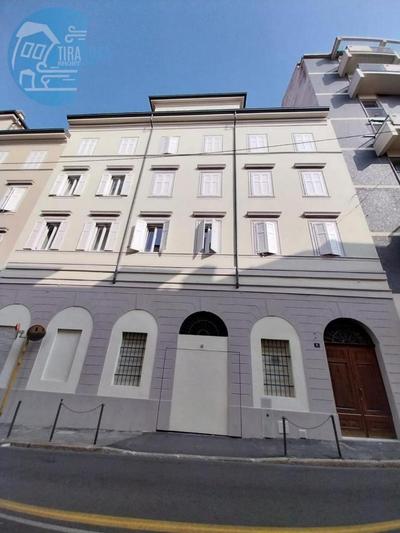 Tarabochia 8 Tirabora Short Rent