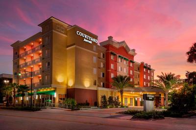 Courtyard by Marriott DeLand Historic Downtown