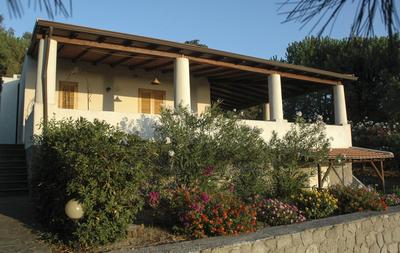 Eolian Residence