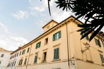 Torre al Serraglio in centro città
