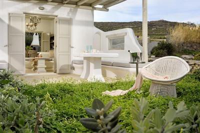 Villa Mon Rêve with Private Jacuzzi "5-minute walk - Ornos beach"