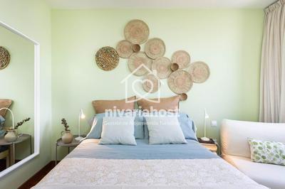 The Mint Santa Cruz, by Nivariahost