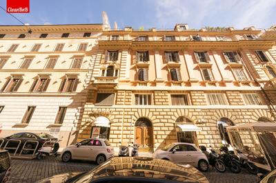 GuestHost - La finestra sui palazzi di Roma Apartment