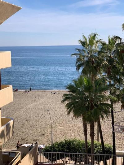 Beachfront Estepona Center