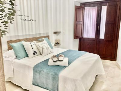 APARTAMENTOS NURIA 19