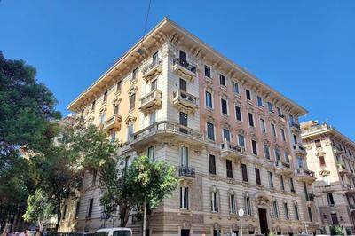 Appartamento "Corso - Cuore di Roma" by Flatinrome
