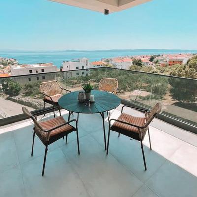 Stunning Seaview Apartment with Pool and Rooftop near Split