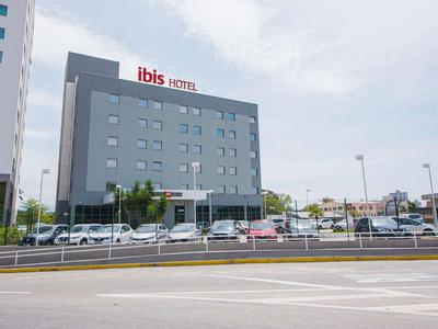 Ibis Guaratingueta Aparecida - Circuito da Fé