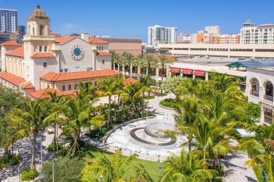 Close to everything! Perfect basecamp for WPB