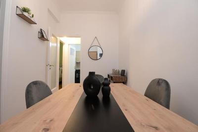 Minimal apartment in koukaki