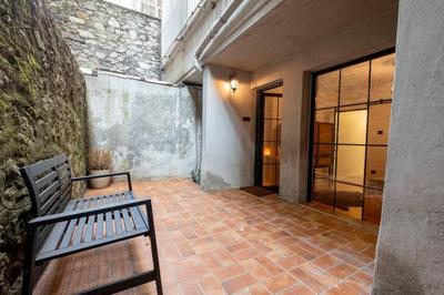 Cosy Studio with Garden Balcony