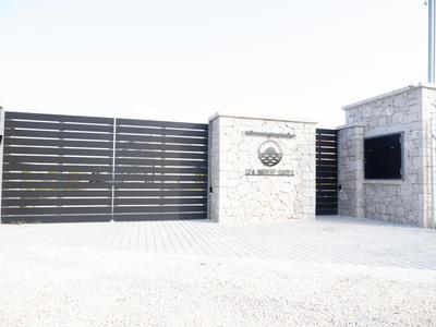 Sea breeze suites Maistro 4per with private pool