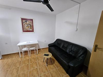 Budget Apartment LeLo Centar 5