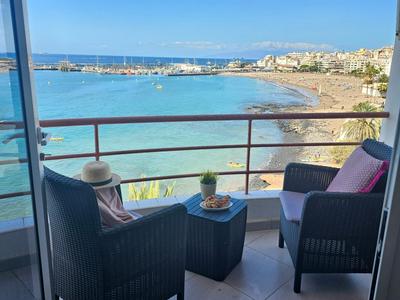 NEW SEAFRONT DREAMING VIEW APARTMENT, Los Cristianos