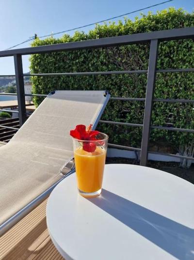 Vliha Sea View