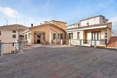 Via Mameli