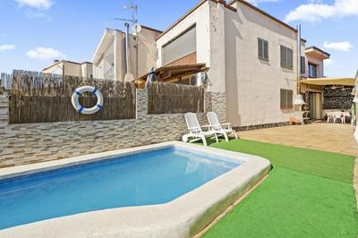WELCS CASA 050 EMP con piscina y vistas al canal