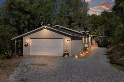 Newly Renovated Retreat on 6 Acres, Discover Murphys Lodge with Scenic Views!