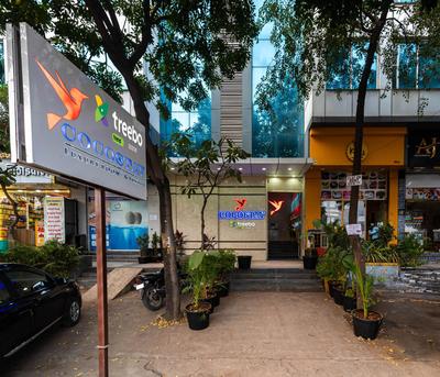 Treebo Cocostay, Hadapsar