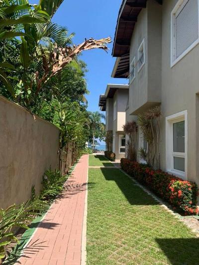 Casa pé na areia Juquehy