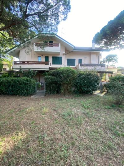 NEW HOME Via Verdi Milano Marittima