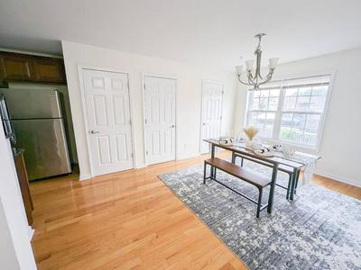 Luxury Stylish Townhome King Beds WD Garage