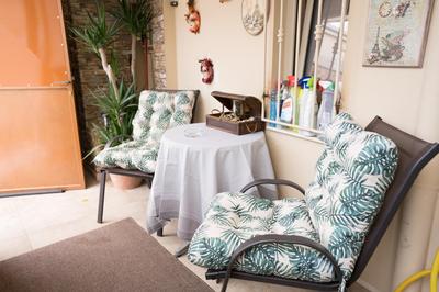 Comfy and Cosy Basement Studio Kalamata