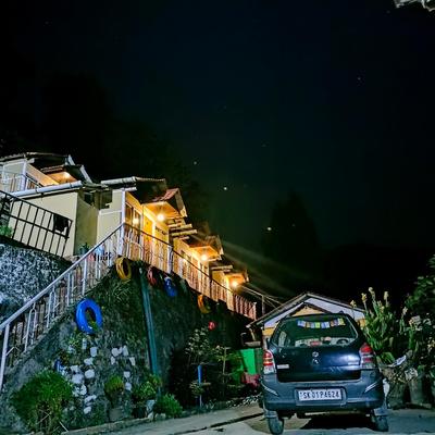 Silent wood retreat Phadamchen