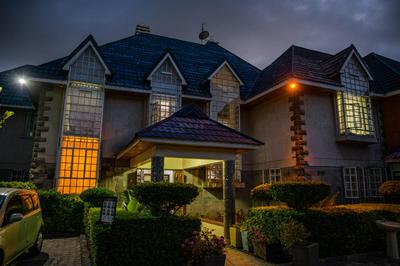 The Blixen Resort & Spa