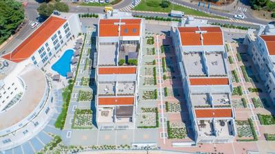 Garden Palace Pool Deluxe Apartment