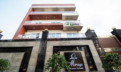 Treebo La Mirage Suite