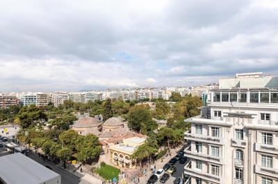 Aristotle Spot, City View Apartment by BiNoBi!