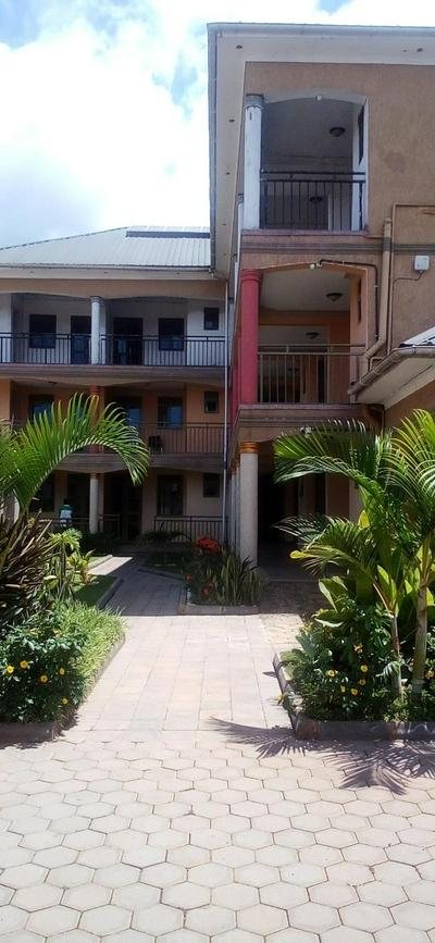 Harlow Hotel