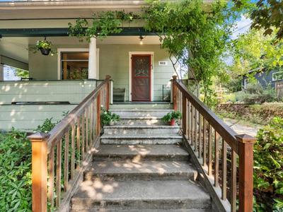 Spacious Craftsman in the Heart of St Johns