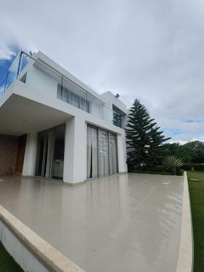 Casa Campo Villa Ofir