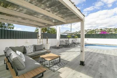 Échappée ensoleillée à Moraira dans une villa pour 8