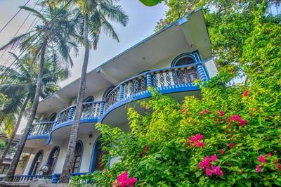 Baga Beach Crystal