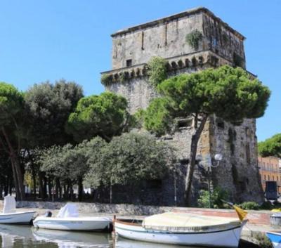 La brezza viareggina a 500 mt dal mare, dal carnevale e dagli stabilimenti balneari