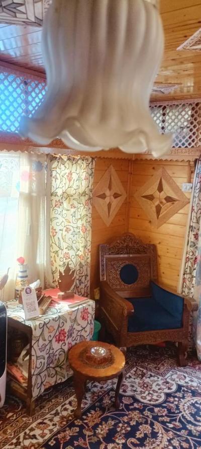 houseboat new iblala