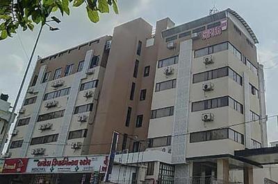 Hotel Raajpath, Vadodara